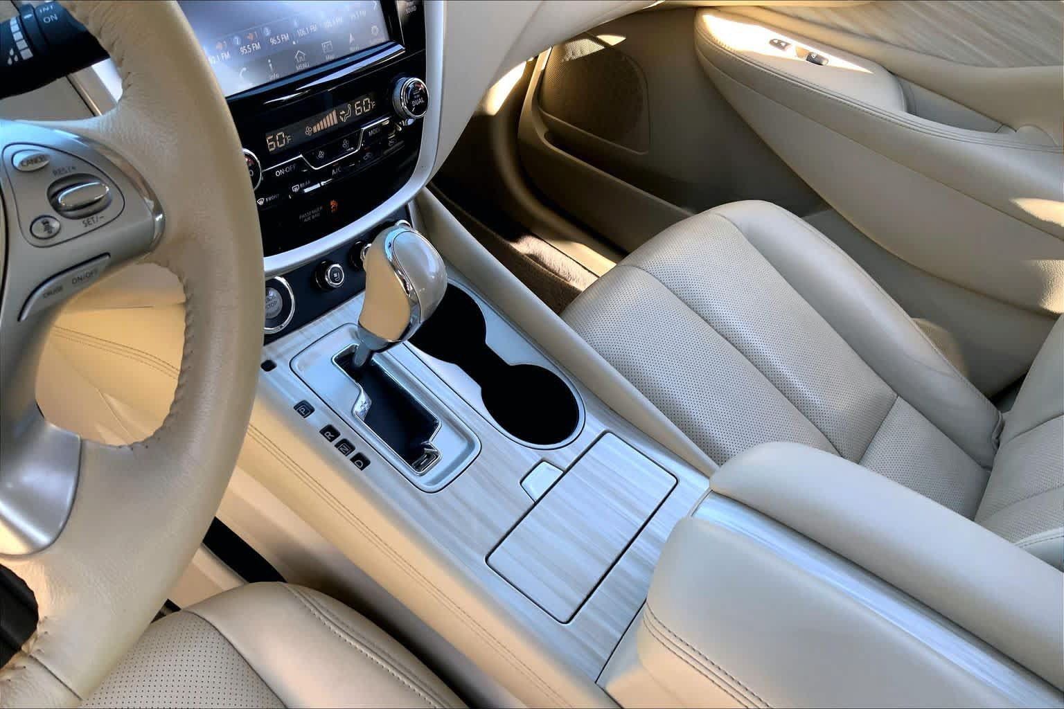 Used 2016 Nissan Murano Platinum w/ Platinum Technology Package AWD/4WD image 15