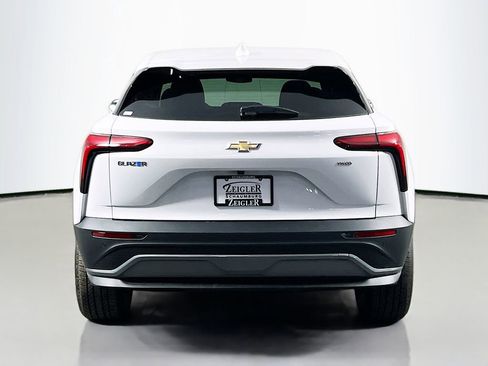 New 2026 Chevrolet Blazer EV LT AWD/4WD image 6