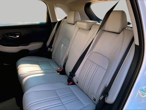Used 2027 Honda HR-V EX-L image 21