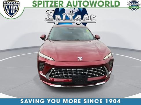 Used 2024 Buick Envision Avenir AWD/4WD image 3