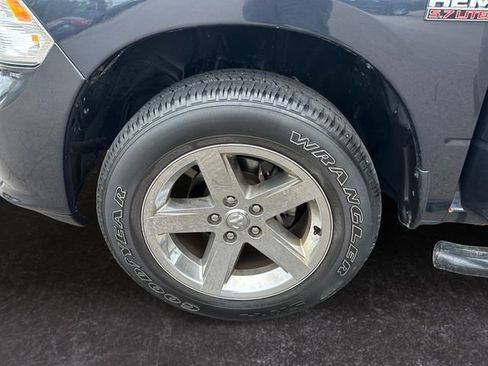 Used 2017 RAM 1500 Express w/ Express Value Package image 14