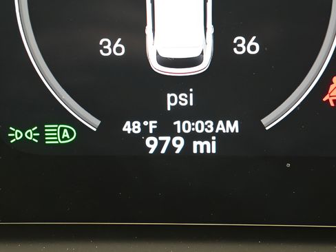 Certified 2026 Porsche Cayenne GTS AWD/4WD image 19