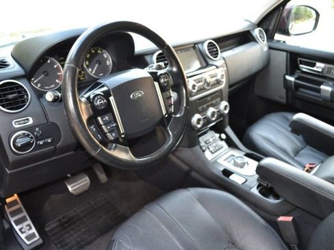 Used 2016 Land Rover LR4 HSE AWD/4WD image 18