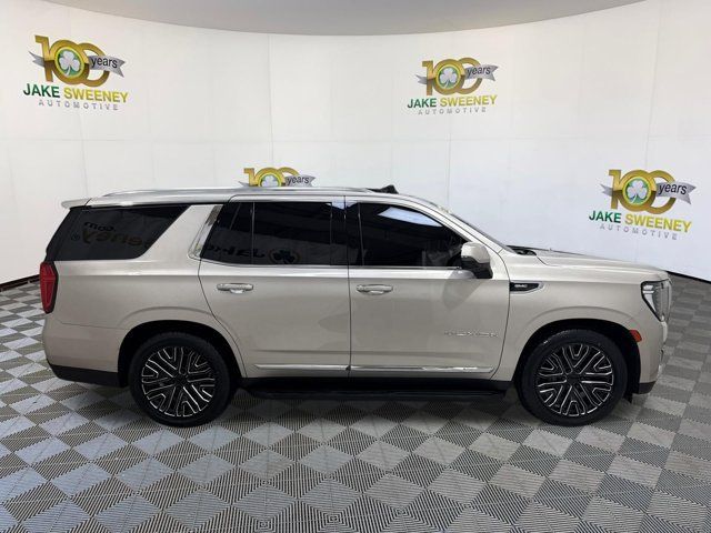 Used 2021 GMC Yukon SLT w/ SLT Premium Package AWD/4WD image 11