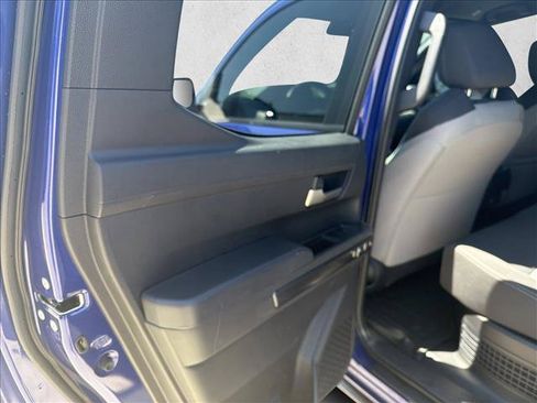 Used 2025 Toyota Tacoma TRD Sport AWD/4WD image 20