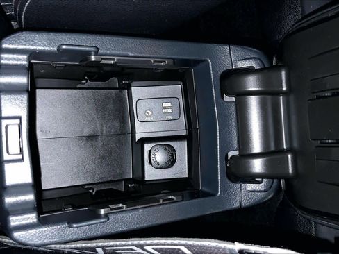 Used 2015 Subaru Crosstrek 2.0i Limited image 33