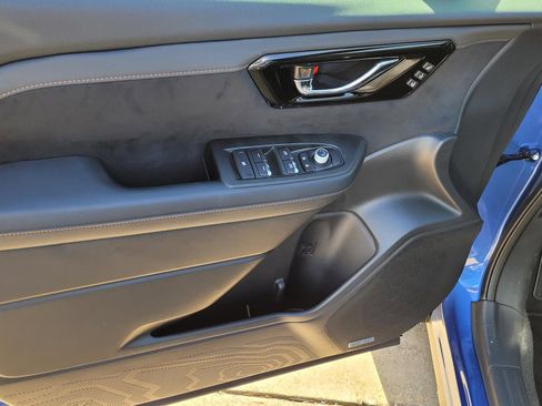 New 2026 Subaru Forester Touring image 4