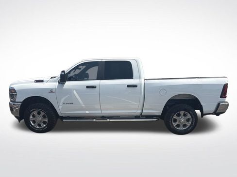 Used 2025 RAM 2500 Big Horn AWD/4WD image 6