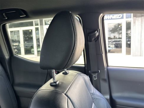 Used 2023 Toyota Tacoma TRD Off-Road image 21
