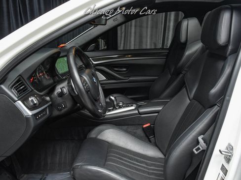 Used 2013 BMW M5 RWD image 22