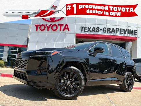 Used 2026 Toyota RAV4 SE AWD/4WD image 1