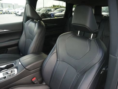 Used 2024 INFINITI QX60 Luxe FWD image 10
