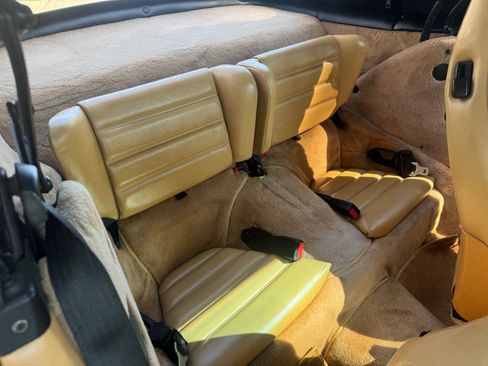 Used 1989 Porsche 911 Carrera RWD image 30