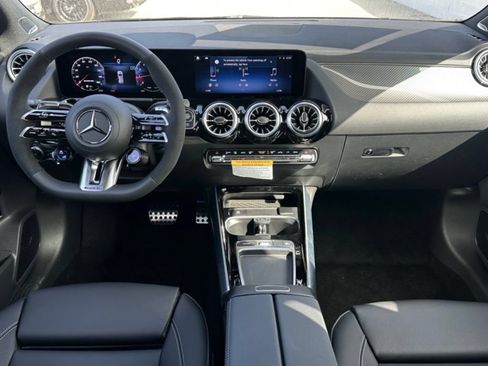 Used 2025 Mercedes-Benz GLA 35 AMG 4MATIC image 24