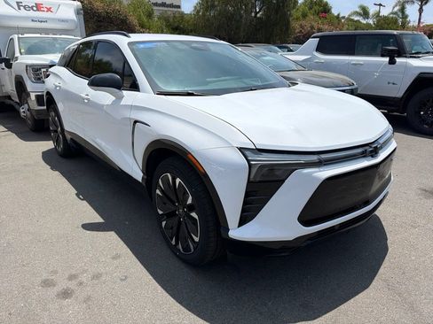 Used 2024 Chevrolet Blazer EV RS AWD/4WD image 3