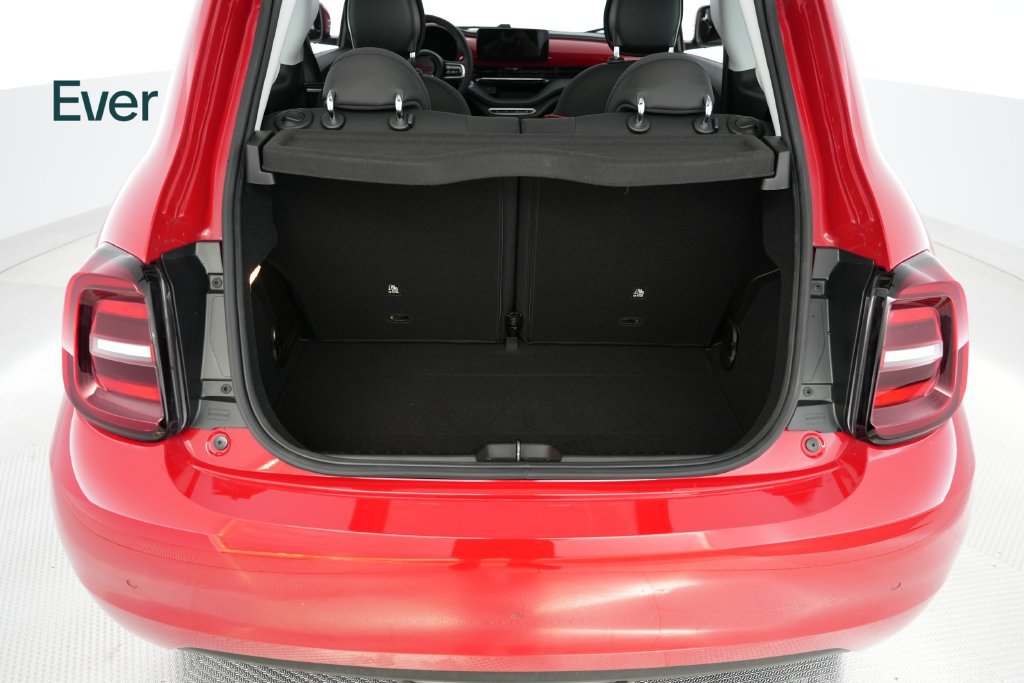 Used 2024 FIAT 500 e (RED) FWD image 8