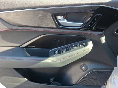 New 2026 Acura MDX Type S AWD/4WD image 8