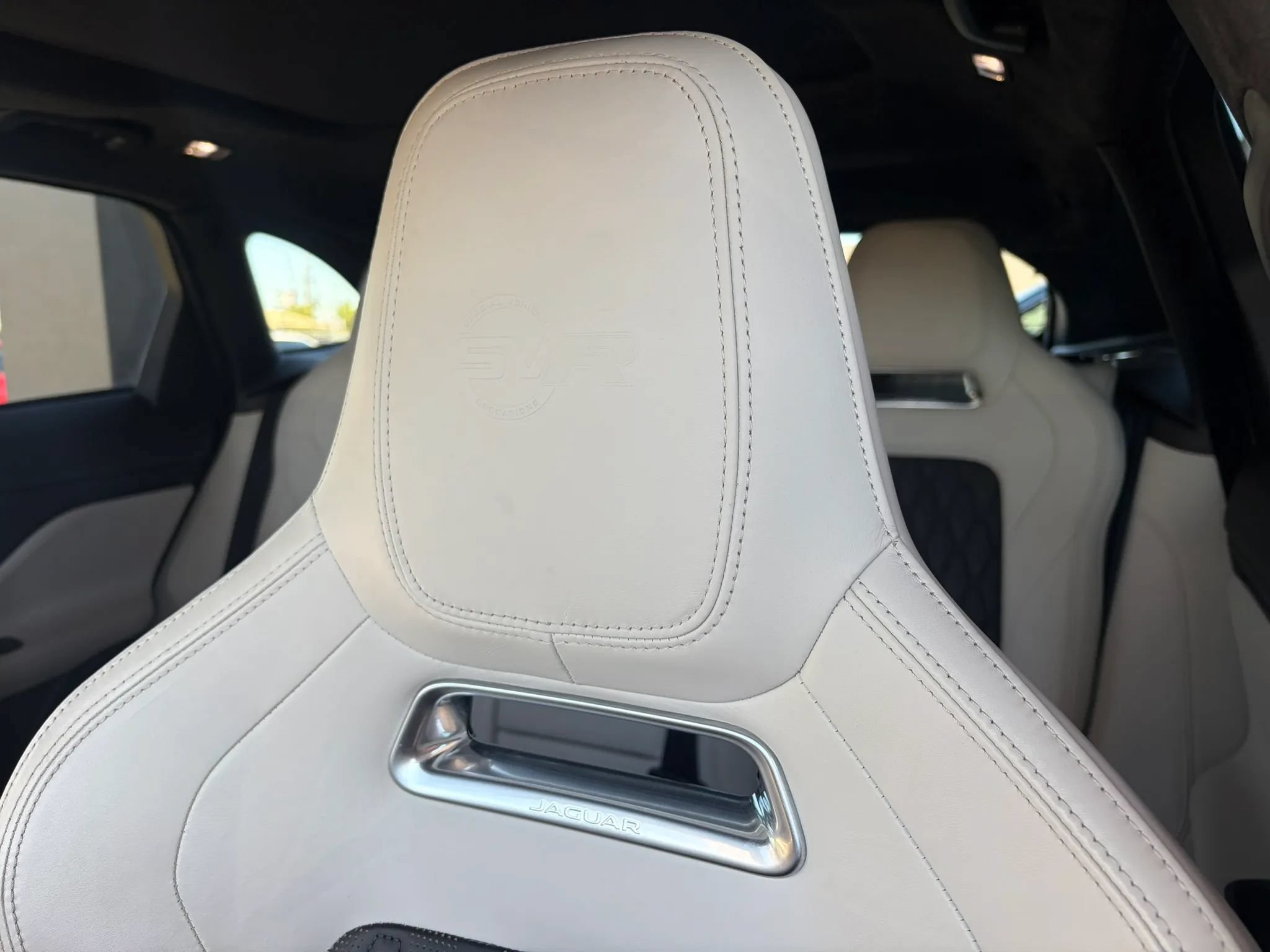 Used 2020 Jaguar F-PACE SVR AWD/4WD image 14