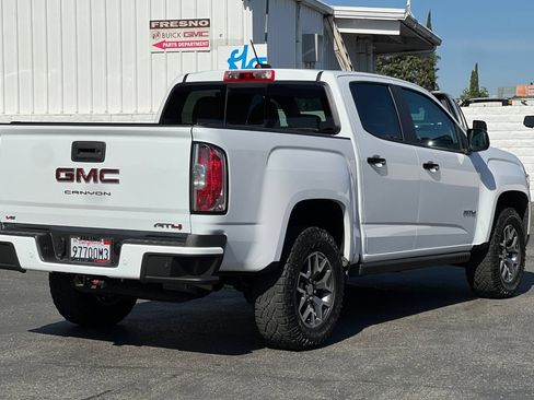 Used 2022 GMC Canyon AT4 w/ Trailering Package AWD/4WD image 4