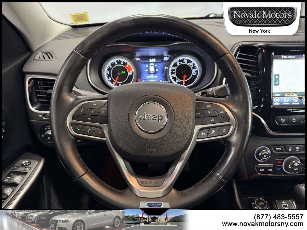 Used 2021 Jeep Cherokee Limited w/ Elite Package AWD/4WD image 15