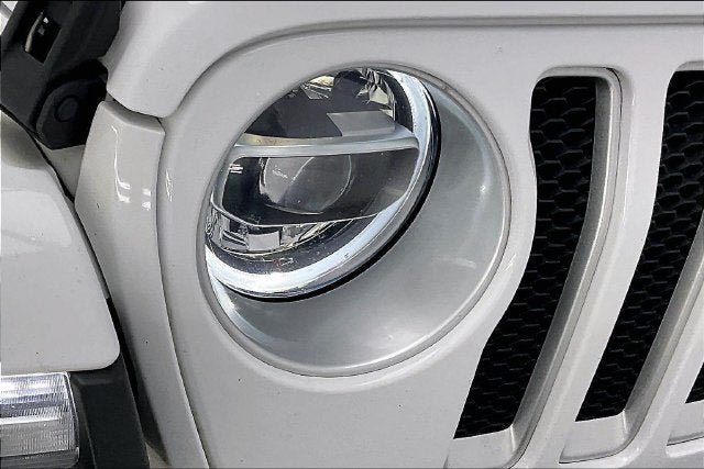 Used 2021 Jeep Wrangler Unlimited Sahara AWD/4WD image 25