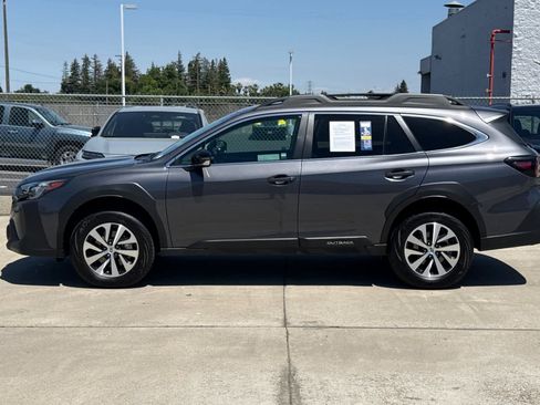 Certified 2025 Subaru Outback Premium AWD/4WD image 6