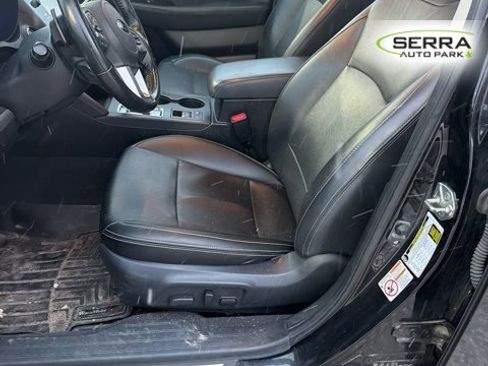 Used 2016 Subaru Legacy 2.5i Limited image 5