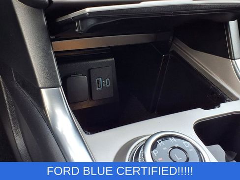 Used 2023 Ford Explorer XLT w/ Equipment Group 202A AWD/4WD image 14