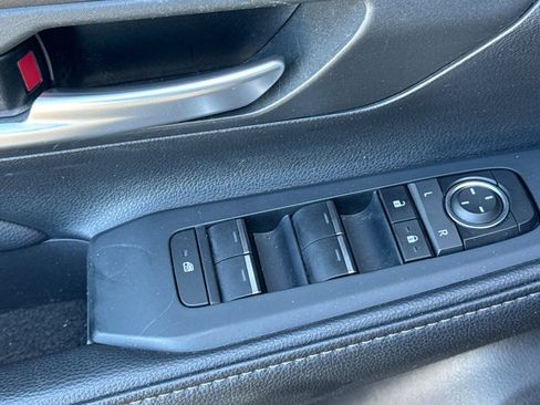 Used 2025 Toyota Grand Highlander AWD image 14