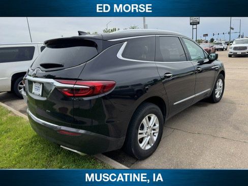 Used 2020 Buick Enclave Essence w/ Sound and Sites Package AWD/4WD image 5