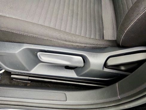 Used 2025 Volkswagen Jetta S FWD image 11