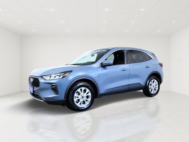 Certified 2023 Ford Escape Active w/ Tech Pack #2 AWD/4WD image 2