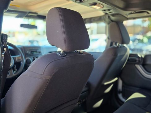 Used 2013 Jeep Wrangler Unlimited Sport image 28