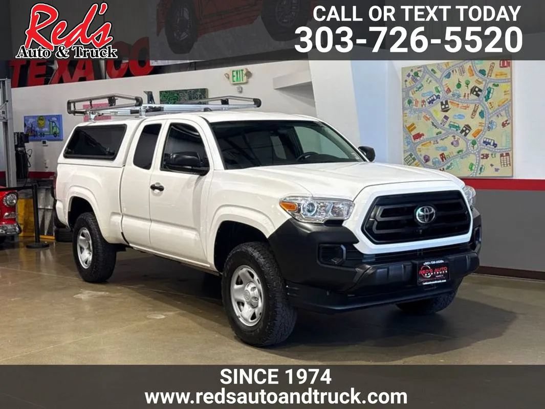 Used 2022 Toyota Tacoma SR AWD/4WD image 1