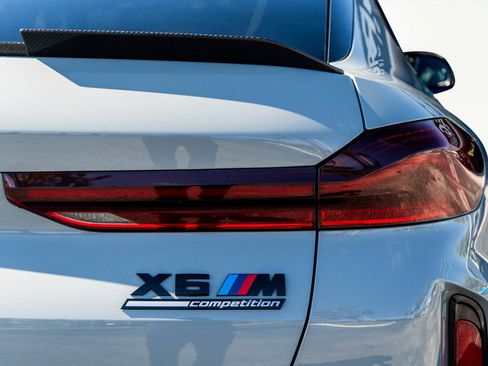 Used 2024 BMW X6 M Competition w/ Executive Package image 10