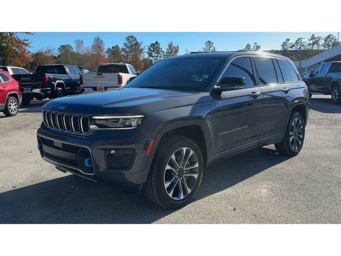 Used 2022 Jeep Grand Cherokee Overland image 4
