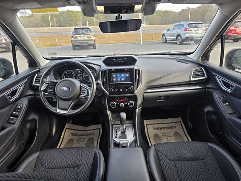 Used 2019 Subaru Forester Premium image 13