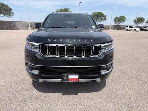 Used 2024 Jeep Wagoneer Series II AWD/4WD image 3