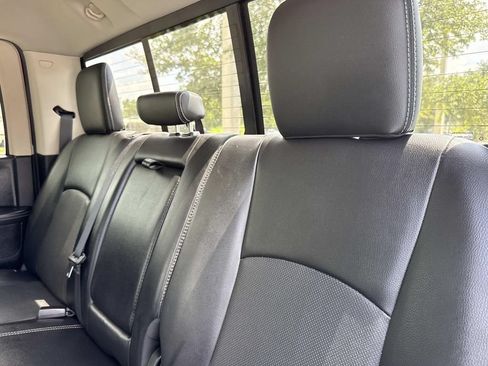 Used 2017 RAM 2500 Longhorn w/ Convenience Group RWD image 16