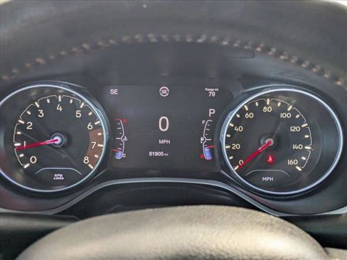 Used 2017 Jeep Compass Latitude w/ Popular Equipment Group image 11