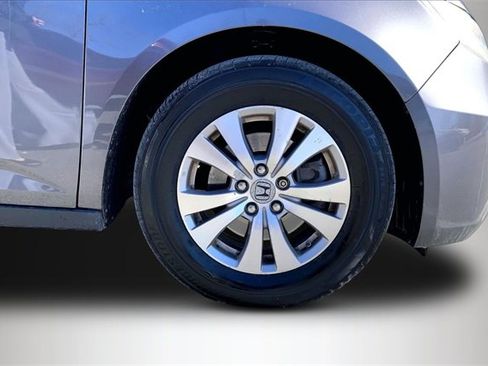 Used 2015 Honda Odyssey EX-L image 8