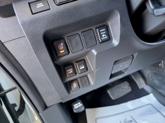 Used 2025 Nissan Frontier SV w/ SV Convenience Package AWD/4WD image 25