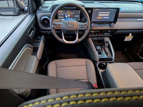 New 2026 Chevrolet Colorado ZR2 AWD/4WD image 8