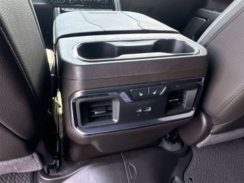 Used 2024 GMC Sierra 2500 Denali w/ Technology Package AWD/4WD image 21