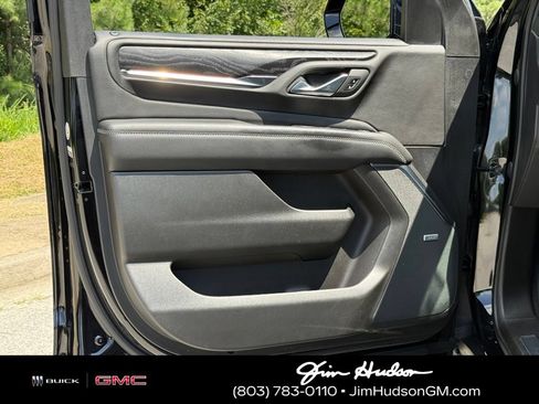 Used 2021 GMC Yukon Denali AWD/4WD image 22