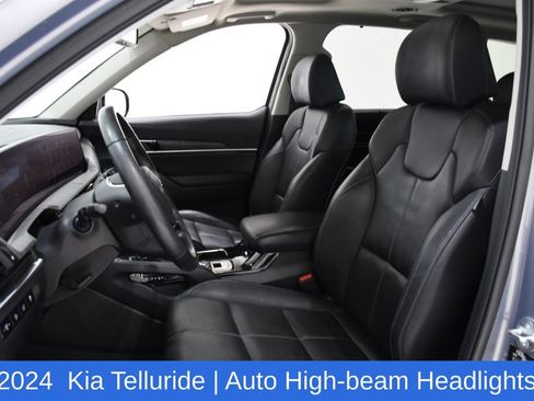 Used 2024 Kia Telluride AWD image 23
