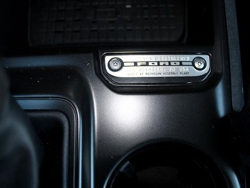 Used 2024 Ford Bronco Outer Banks image 16