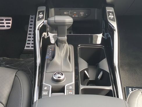 New 2026 Kia Sorento SX image 17