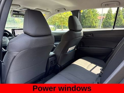 Used 2023 Toyota Corolla Cross LE AWD/4WD image 21