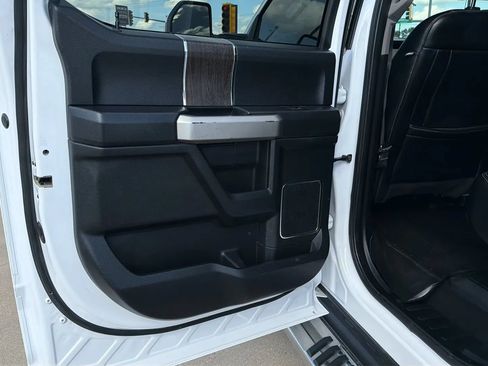 Used 2020 Ford F250 Lariat w/ Lariat Value Package AWD/4WD image 46